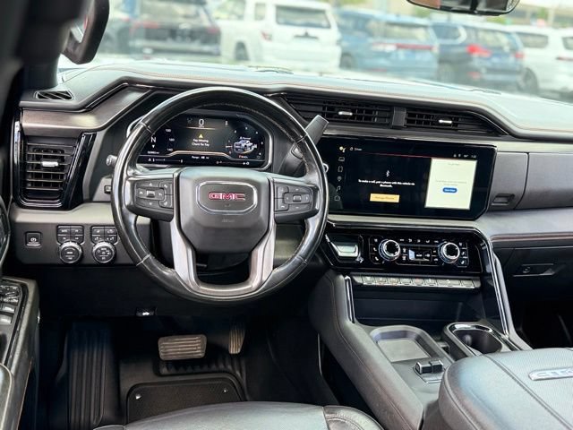 Used 2024 GMC Sierra 2500 AT4 w/ Technology Package AWD/4WD image 6