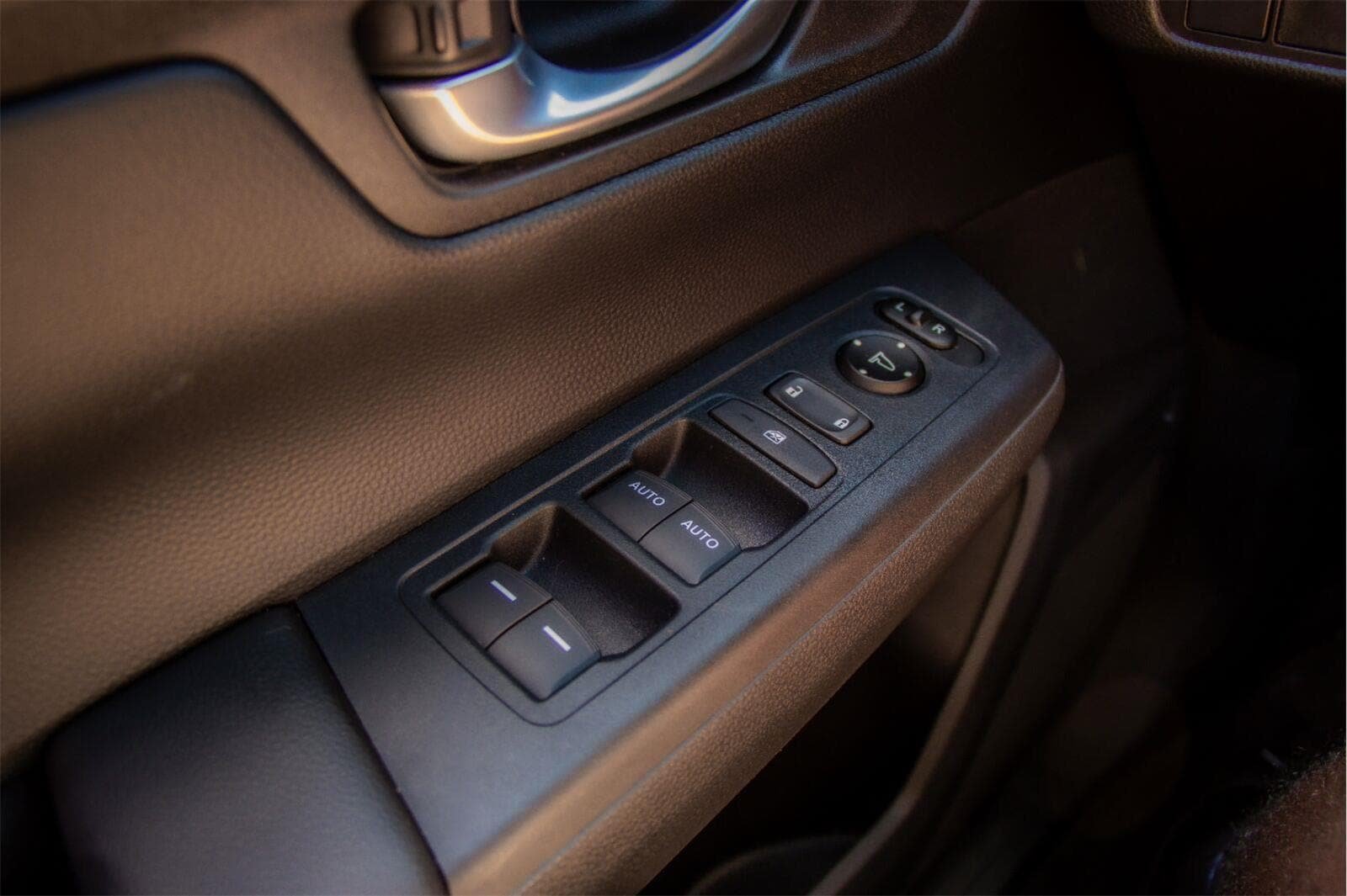 Used 2023 Honda CR-V Sport image 8