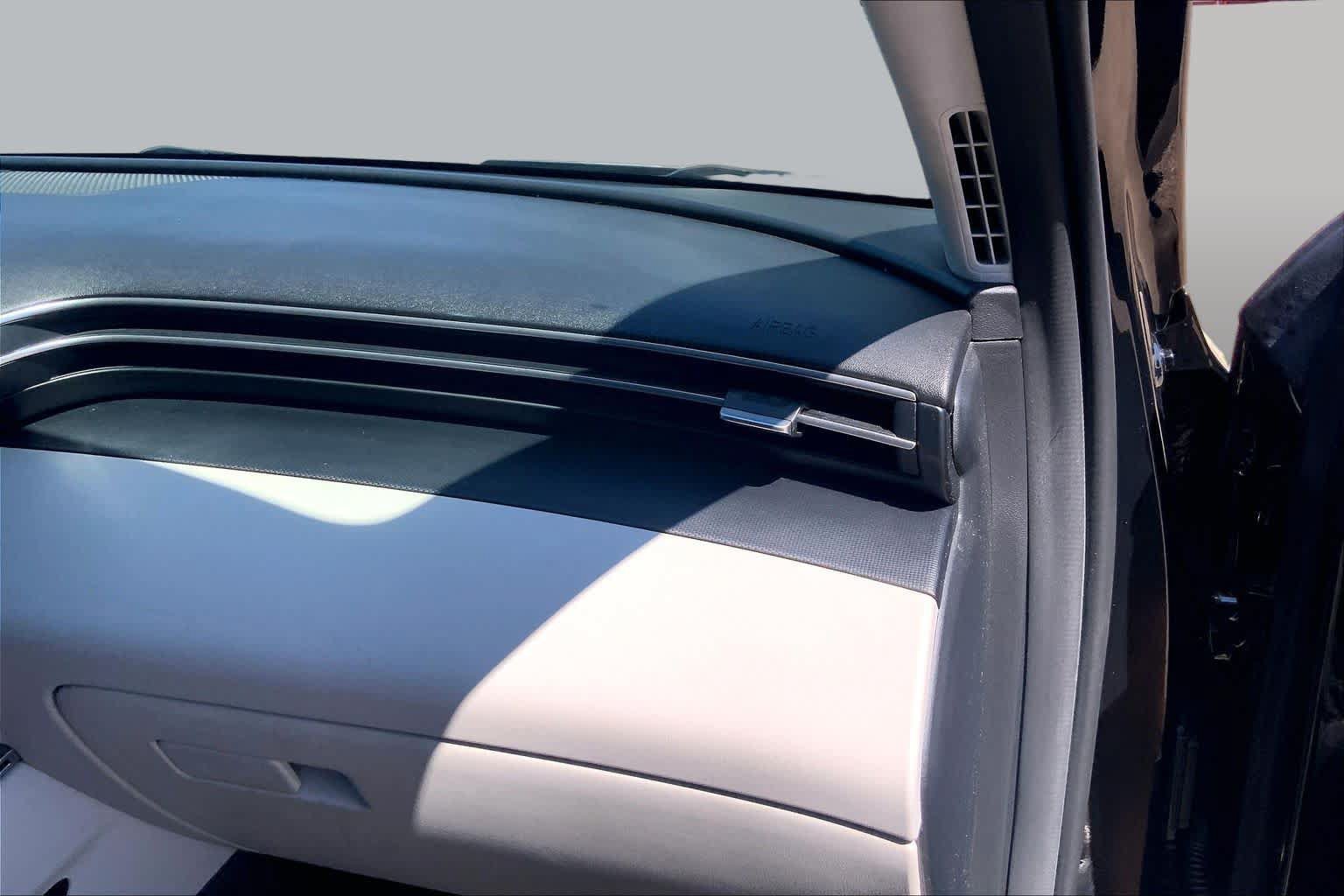 Used 2022 Hyundai Tucson SEL FWD image 19