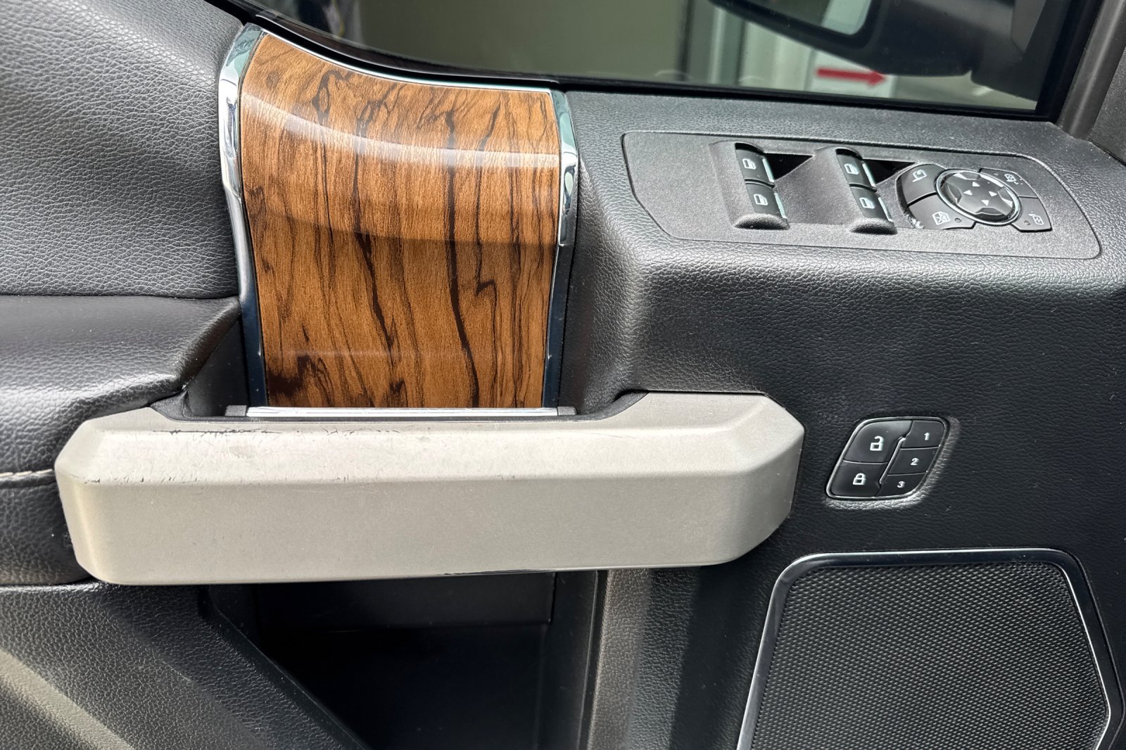 Certified 2019 Ford F150 Lariat w/ FX4 Off-Road Package AWD/4WD image 11