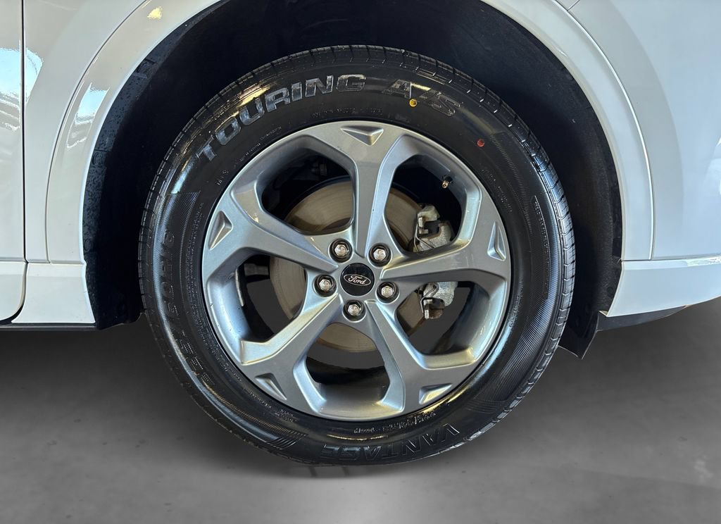Certified 2023 Ford Escape ST-Line w/ Tech Pack #1 AWD/4WD image 21