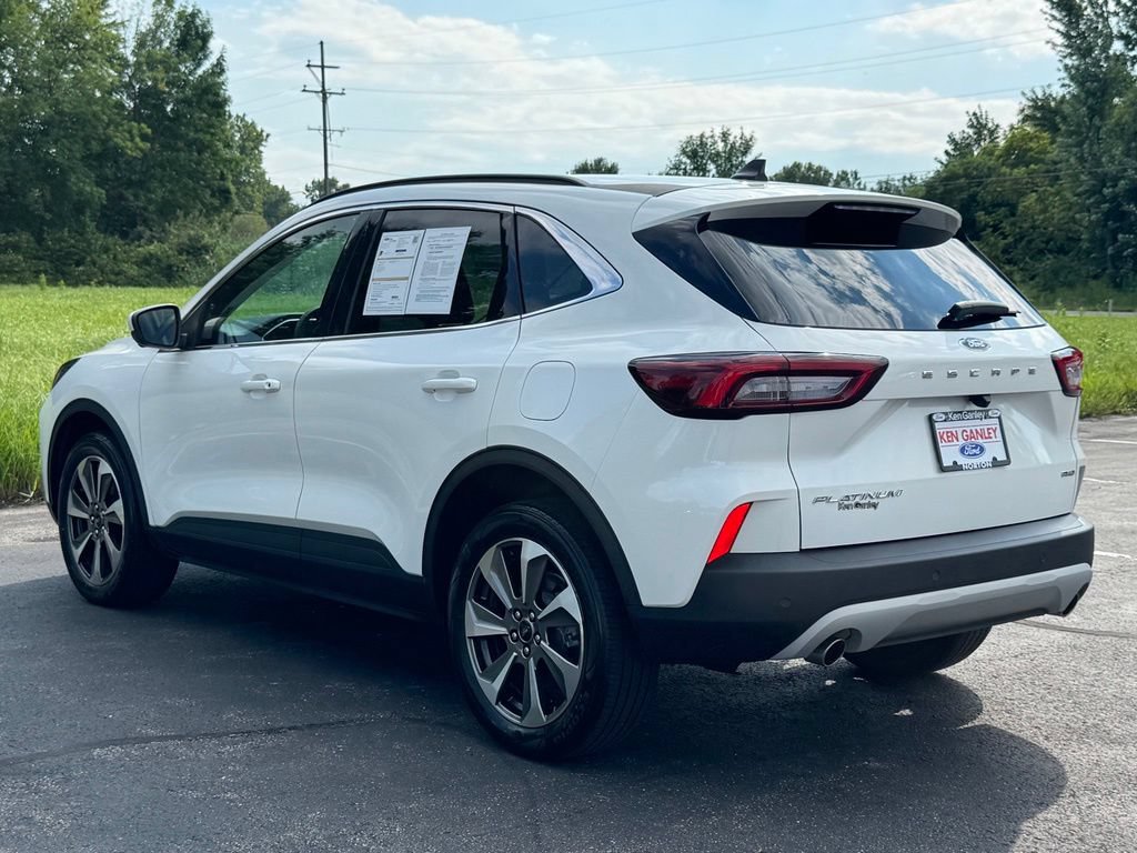 Certified 2023 Ford Escape Platinum AWD/4WD image 13