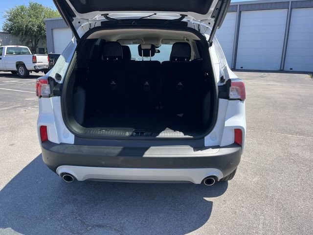 Certified 2020 Ford Escape SEL FWD image 18