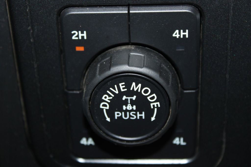 Certified 2022 Ford F150 King Ranch w/ Equipment Group 601A High image 47