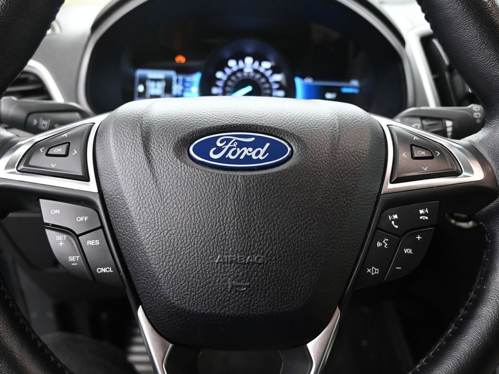 Certified 2023 Ford Edge SEL w/ Convenience Package AWD/4WD image 39