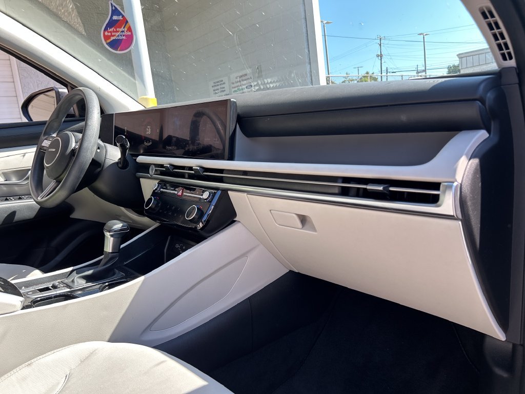 Used 2025 Hyundai Tucson SEL FWD image 15