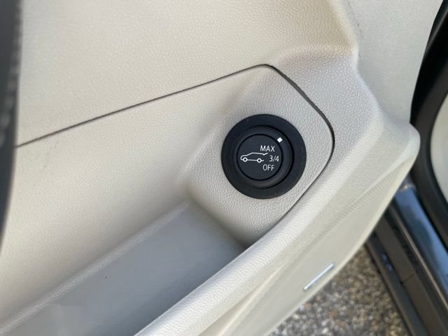 Used 2022 GMC Terrain Denali w/ Denali Premium Package AWD/4WD image 17