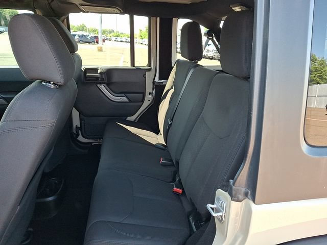 Used 2018 Jeep Wrangler Unlimited Sport S AWD/4WD image 7