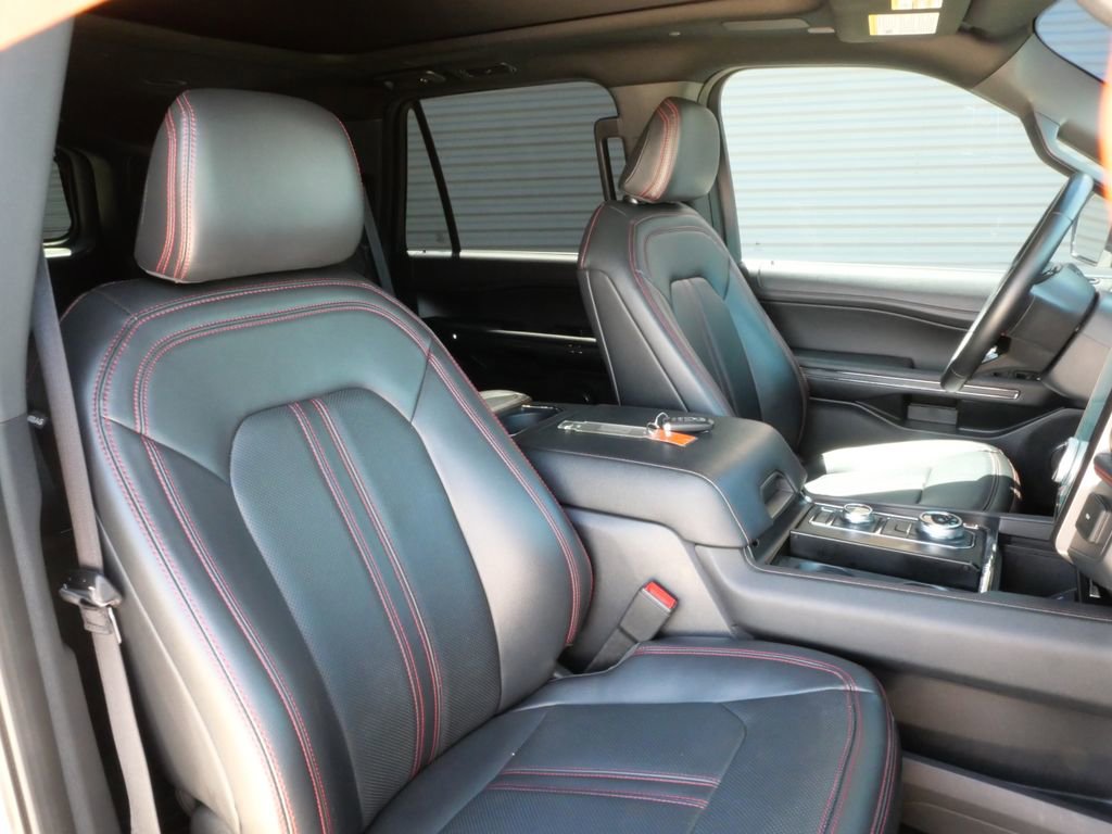 Certified 2022 Ford Expedition Limited AWD/4WD image 23