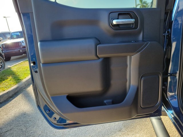 Used 2019 Chevrolet Silverado 1500 LT w/ All-Star Edition image 15