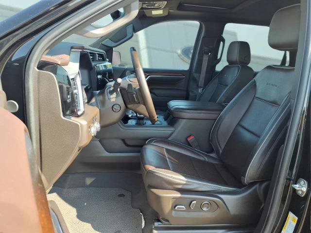 Used 2025 GMC Sierra 1500 Denali w/ Denali Reserve Package AWD/4WD image 18