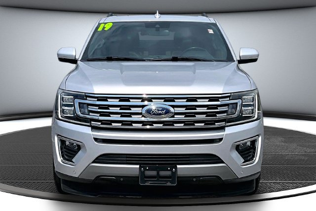 Certified 2019 Ford Expedition Limited w/ Equipment Group 301A RWD image 2