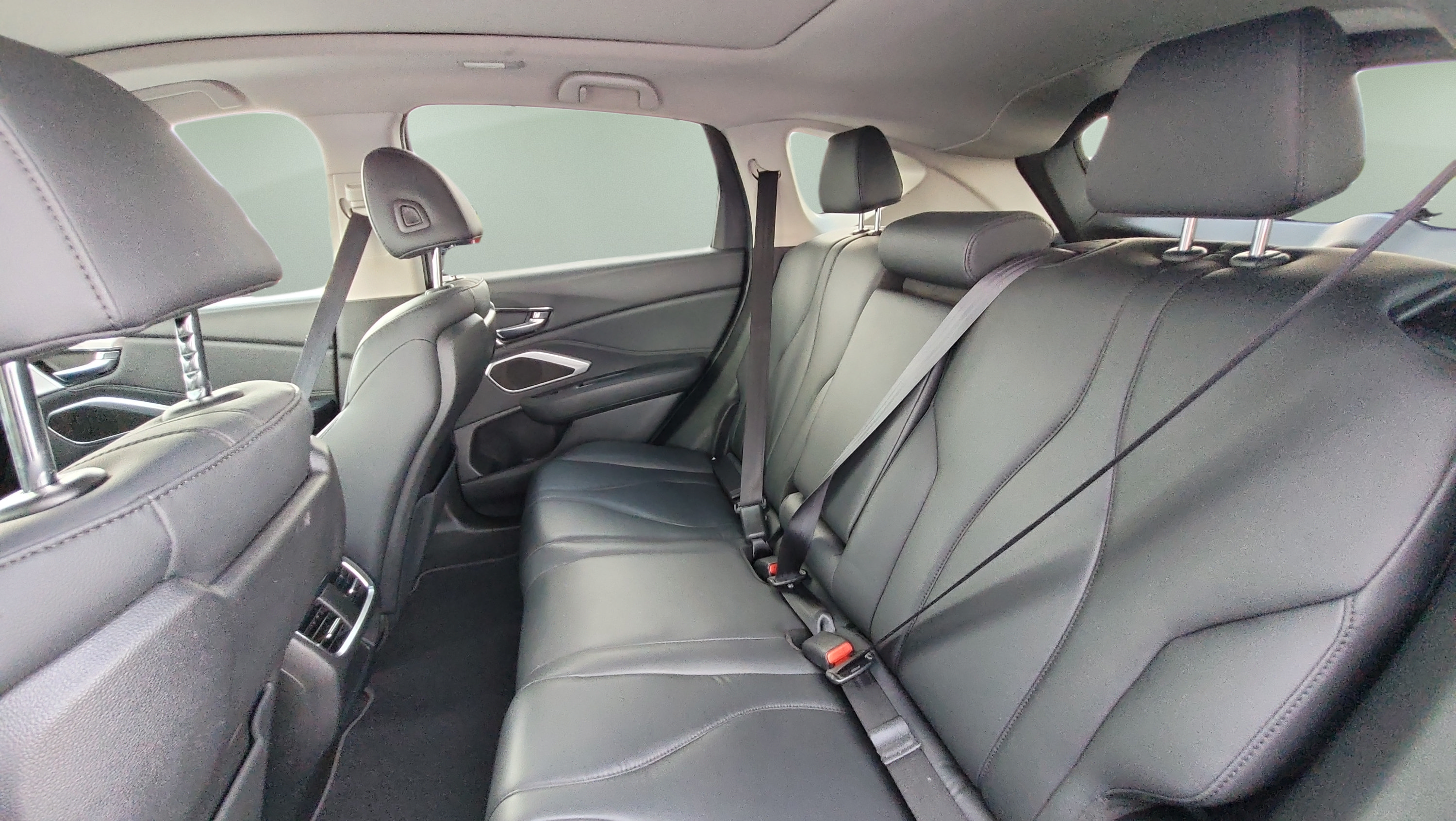 Used 2021 Acura RDX AWD image 16