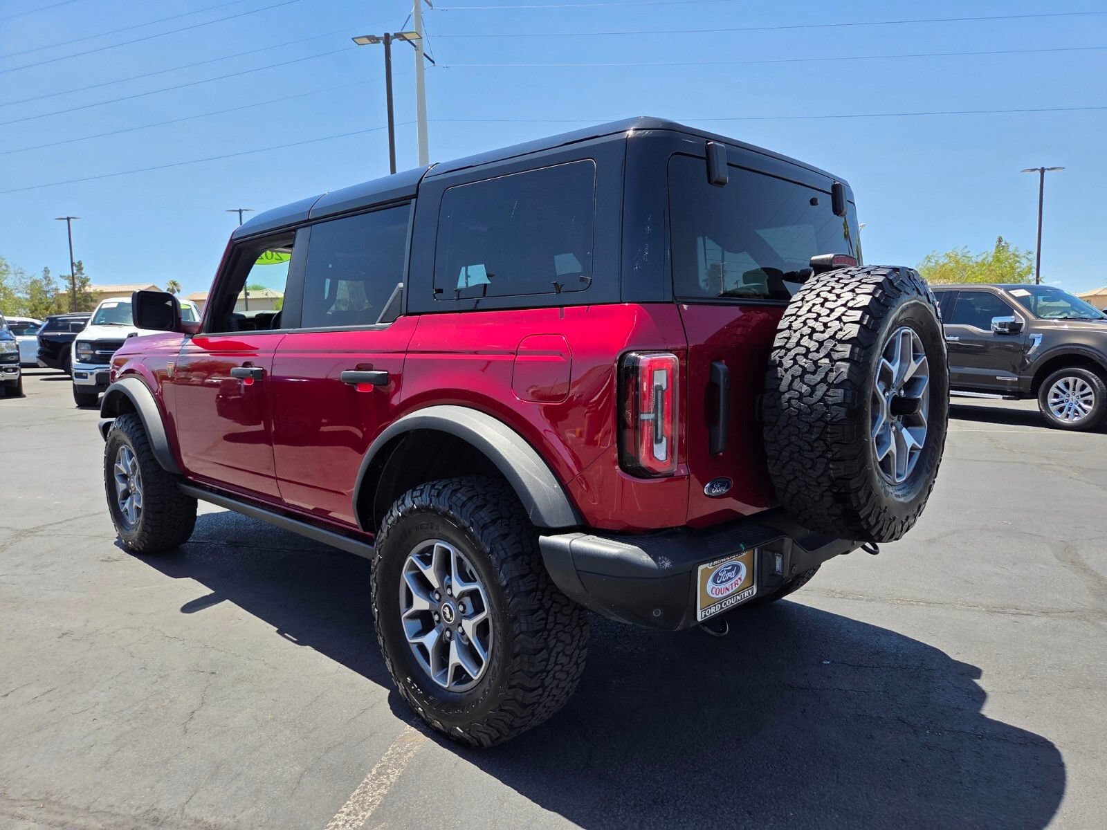 Certified 2025 Ford Bronco Badlands AWD/4WD image 4