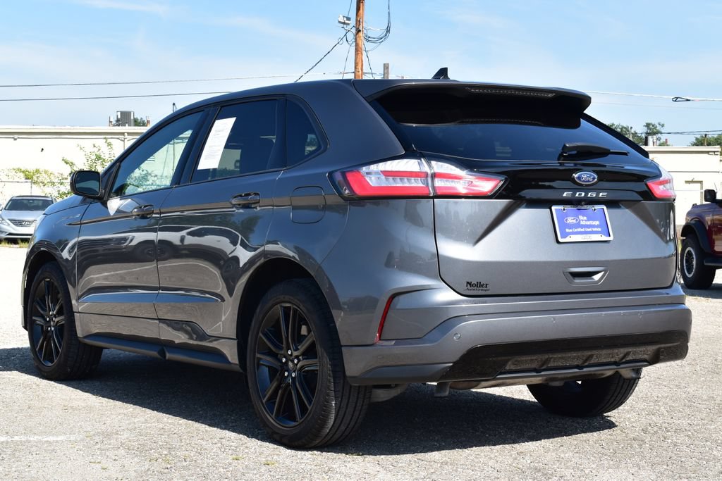 Certified 2024 Ford Edge ST-Line AWD/4WD image 9