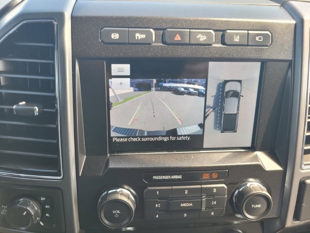Certified 2022 Ford F350 XLT w/ XLT Premium Package AWD/4WD image 20