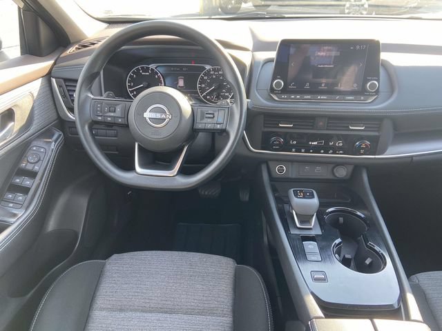 Used 2023 Nissan Rogue SV FWD image 13