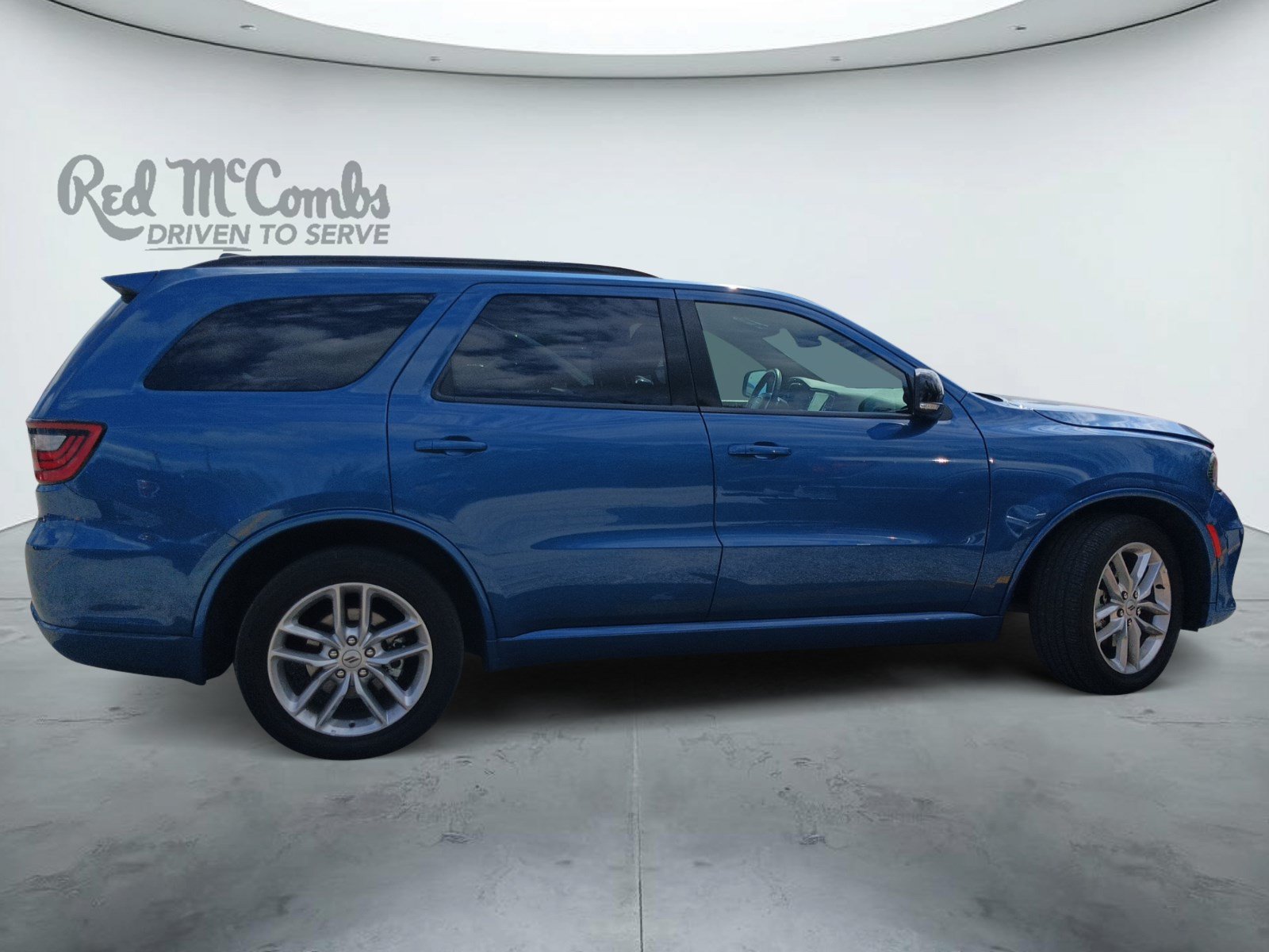 Used 2025 Dodge Durango GT AWD/4WD image 3