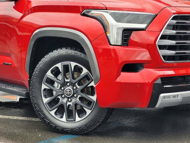 Used 2024 Toyota Sequoia Limited AWD/4WD image 10