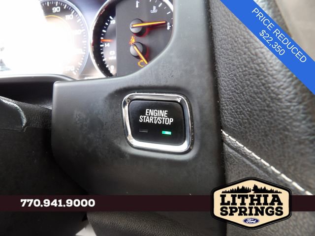 Used 2019 GMC Acadia Denali image 17