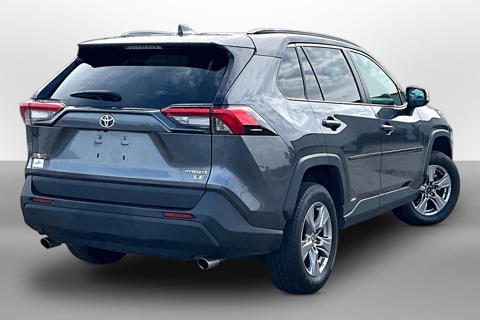 Used 2024 Toyota RAV4 LE AWD/4WD image 11
