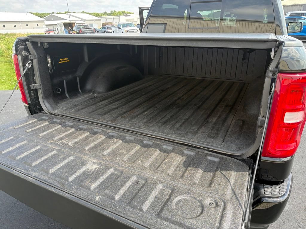Used 2025 RAM 1500 Laramie w/ Sport Appearance Package AWD/4WD image 14