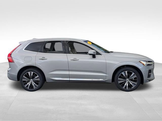 Used 2023 Volvo XC60 B5 Plus w/ Climate Package image 6