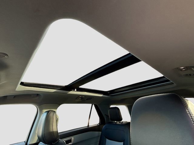 Certified 2023 Ford Explorer XLT w/ Equipment Group 202A image 24