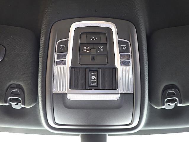 Used 2020 RAM 2500 Laramie image 17