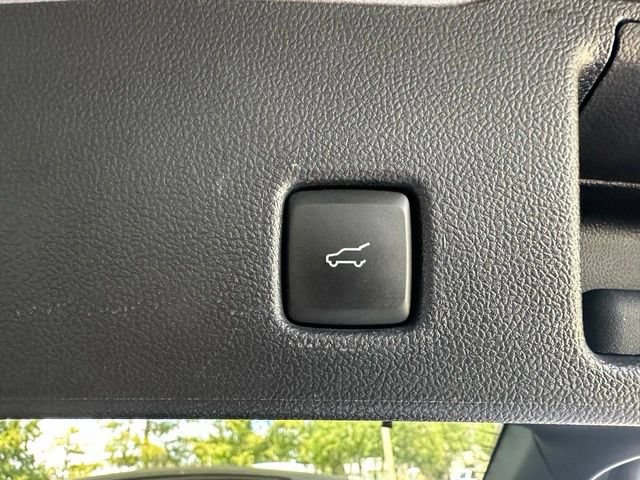 Certified 2021 Ford Escape SE w/ SE Sport Appearance Package FWD image 27