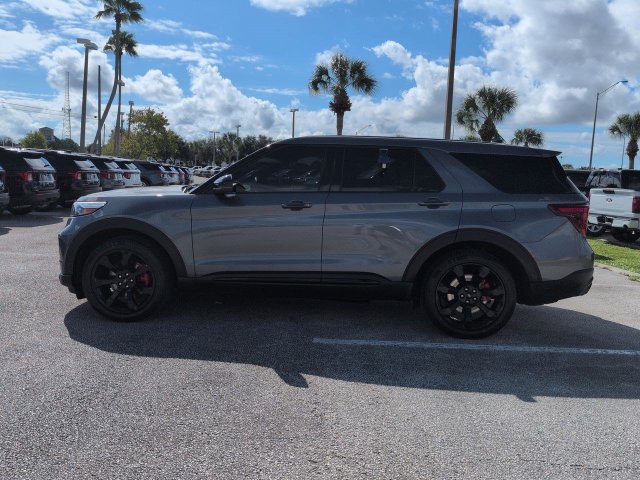 Certified 2022 Ford Explorer ST w/ Equipment Group 401A RWD image 7