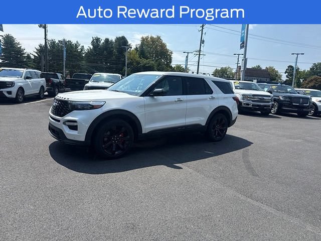 Certified 2022 Ford Explorer ST w/ Equipment Group 401A AWD/4WD image 3