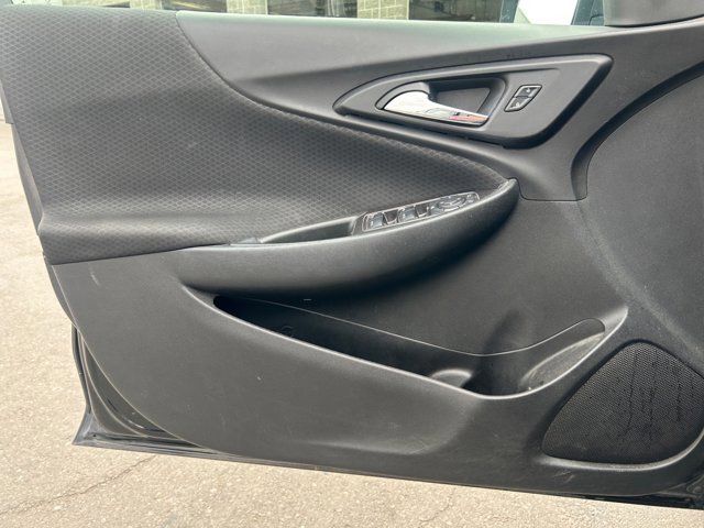 Used 2019 Chevrolet Malibu LT image 13