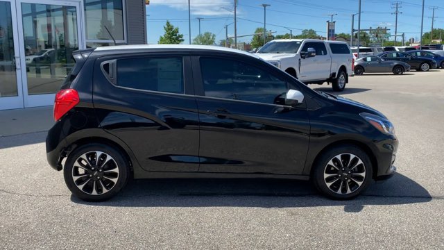 Used 2022 Chevrolet Spark LT w/ Spark Special Edition FWD image 2