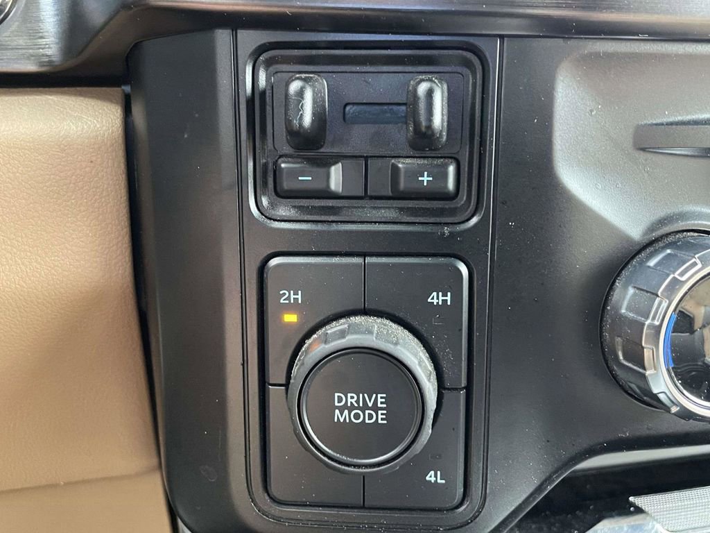 Certified 2024 Ford F350 Lariat w/ Lariat Ultimate Package image 25