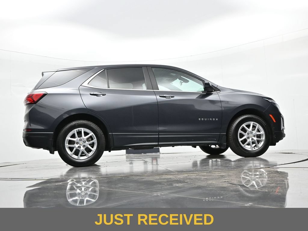 Used 2022 Chevrolet Equinox LT w/ Driver Convenience Package AWD/4WD image 30
