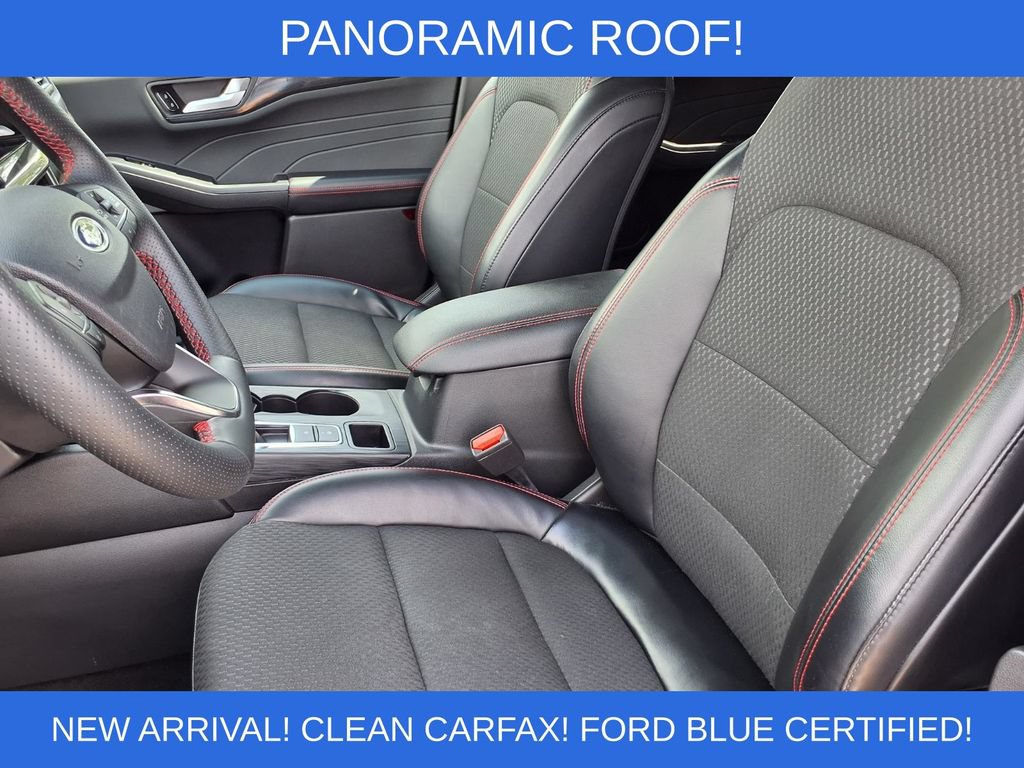 Certified 2023 Ford Escape ST-Line w/ Tech Pack #1 AWD/4WD image 3