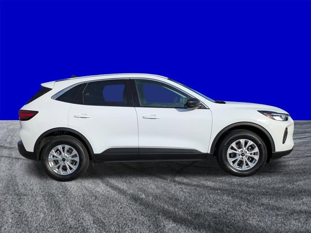 Certified 2024 Ford Escape Active AWD/4WD image 3