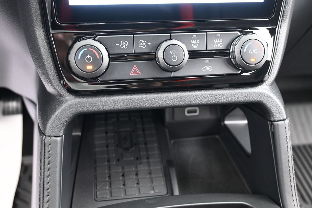 Certified 2026 Ford Ranger Raptor AWD/4WD image 11