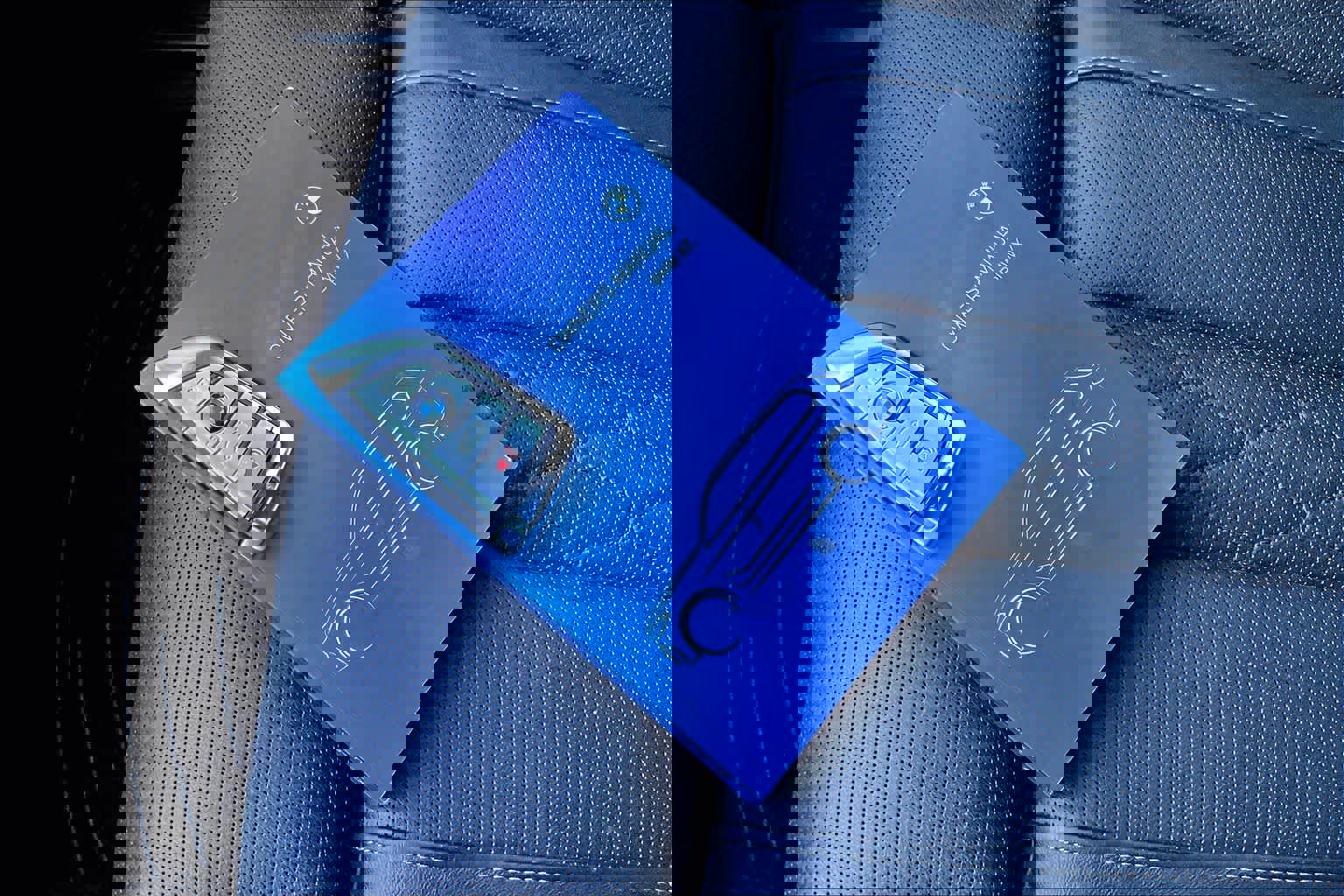 Used 2022 BMW X7 M50i image 15