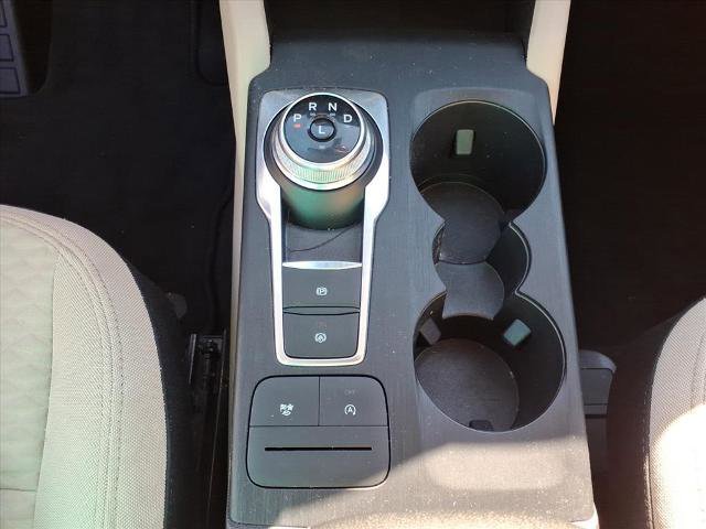 Certified 2022 Ford Escape SE w/ SE Sport Appearance Package image 14