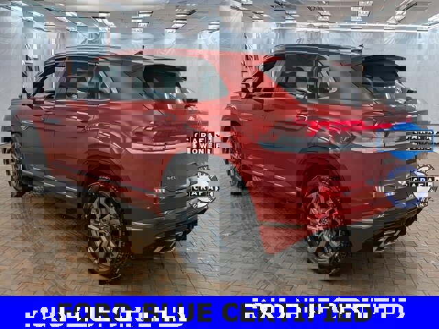 Used 2024 Volkswagen Atlas Cross Sport SEL R-Line image 5