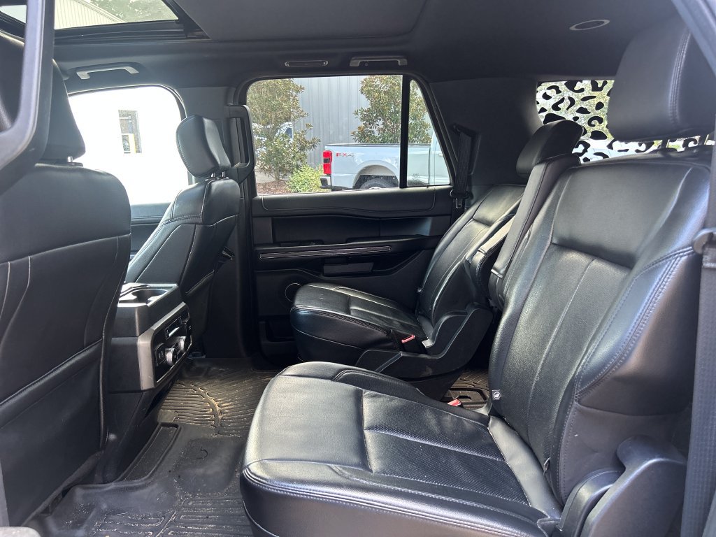 Certified 2020 Ford Expedition Max XLT w/ Equipment Group 202A RWD image 13