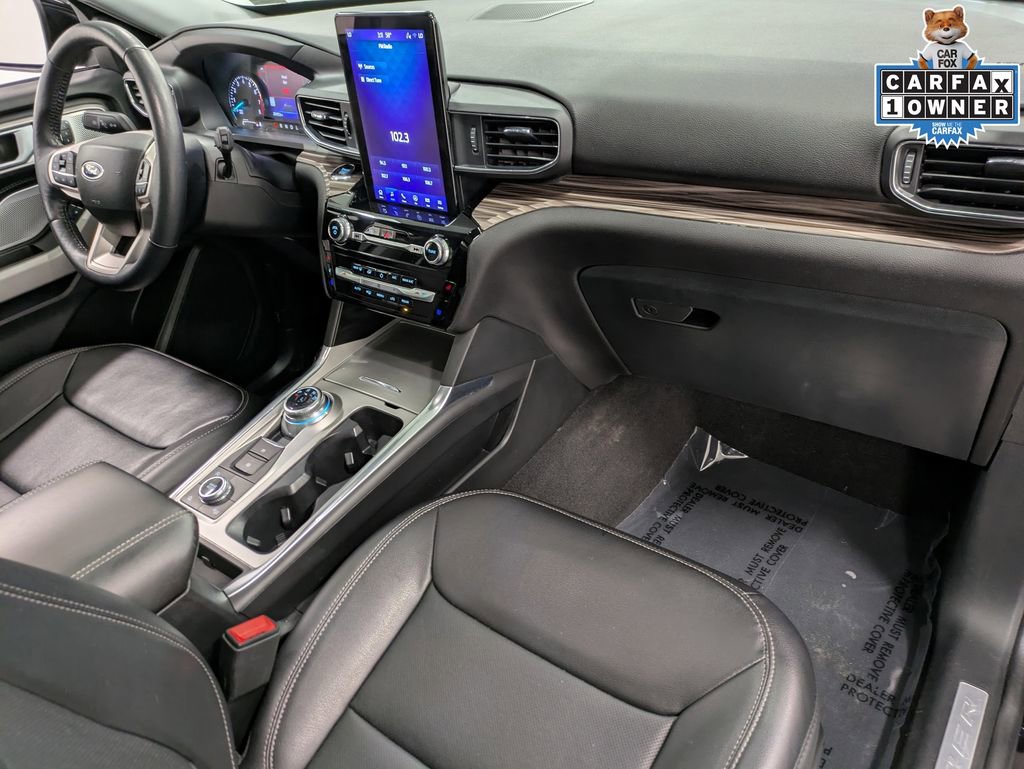 Certified 2023 Ford Explorer Limited w/ Limited Technology Package AWD/4WD image 32