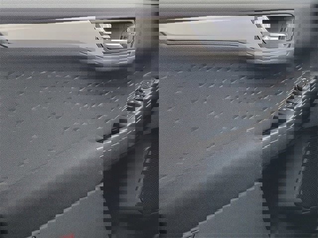 Certified 2020 Ford Escape SE image 37