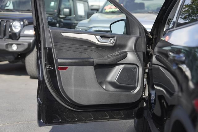 Certified 2021 Ford Escape SEL image 31