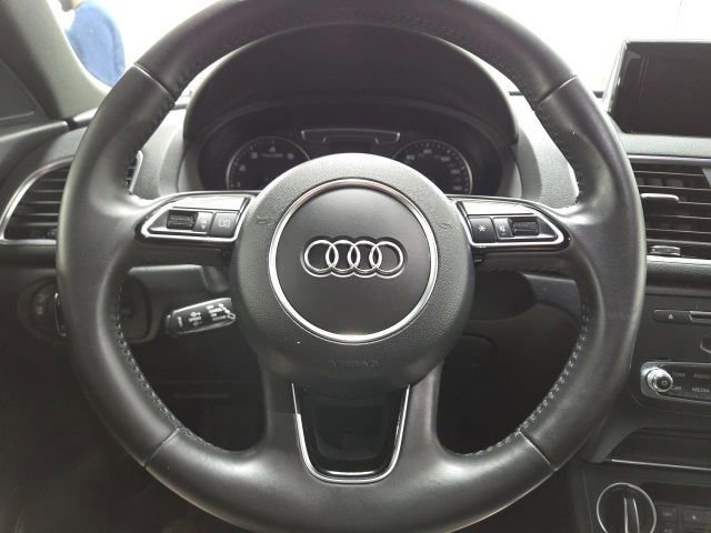 Used 2018 Audi Q3 2.0T Premium w/ Convenience Package image 26