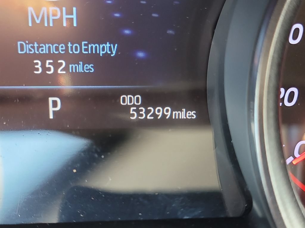 Used 2022 Toyota Camry XSE FWD image 30