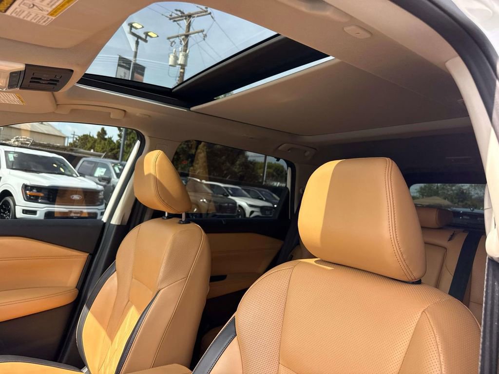 Used 2023 Nissan Rogue Platinum w/ Platinum Premium Package image 27