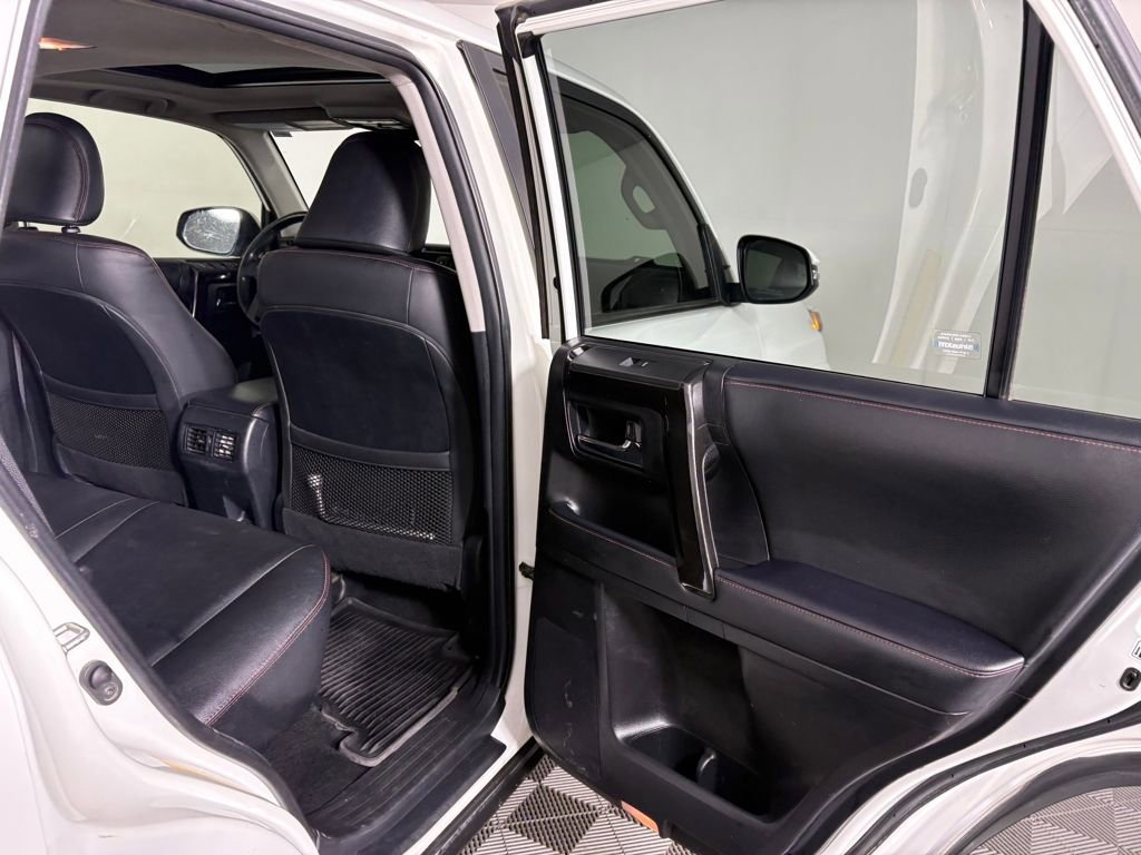 Used 2022 Toyota 4Runner TRD Off-Road Premium image 29